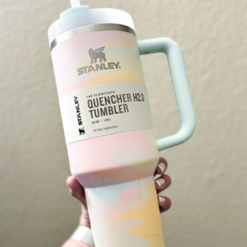 STANLEY CLEAN SLATE QUENCHER H2.0 FLOWSTATE™ TUMBLER | 40 OZ
